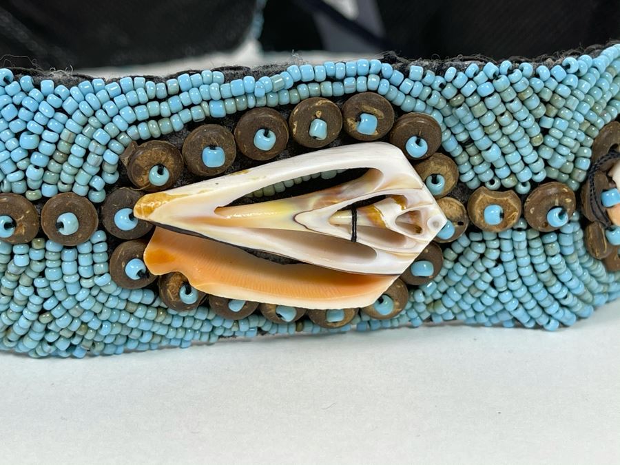 Hand Beaded Belt With Shells 30L Retails $149 [Photo 4]