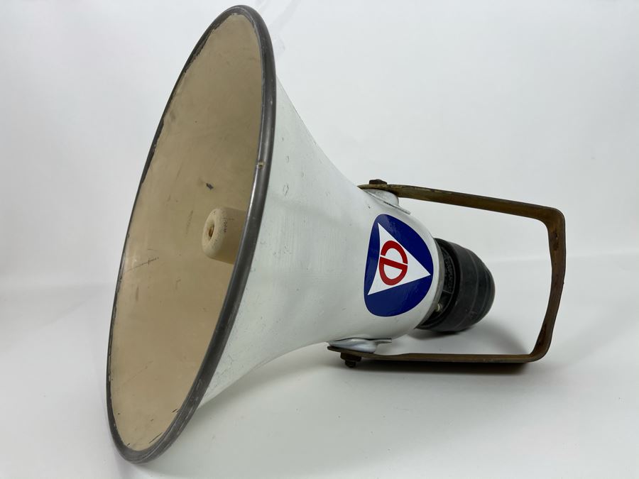 Vintage American Civil Defense Loudspeaker Alarm Warning Speaker By University Loudspeakers SAHF 15.5R W X 17L [Photo 14]