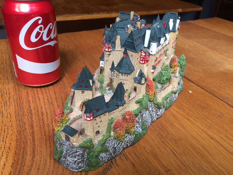 Eltz Castle Rhineland-Palatinate, Germany Danbury Mint 1994 [Photo 3]