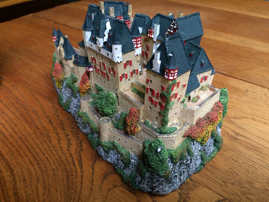 Eltz Castle Rhineland-Palatinate, Germany Danbury Mint 1994 [Photo 7]
