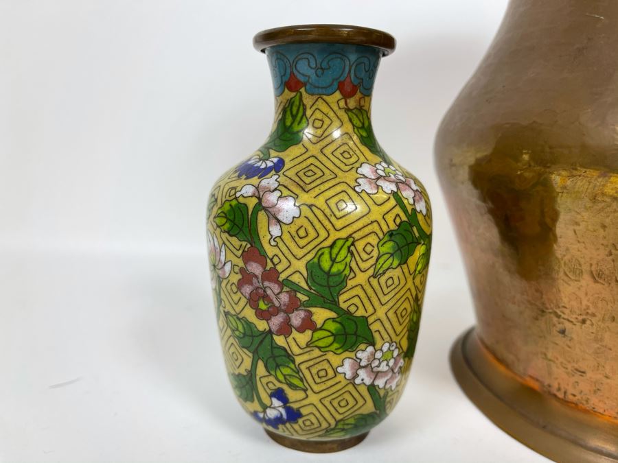 Vintage Turkish Hammered Copper Pot With Handle 9'H And Small Chinese Cloisonne Vase [Photo 5]