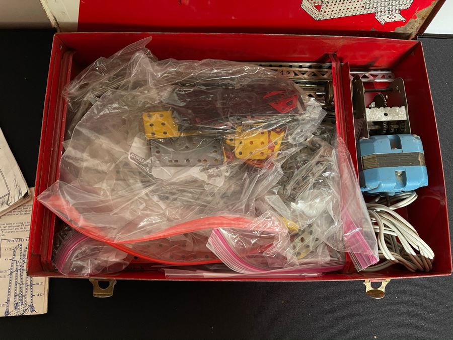 Vintage Gilbert Erector Set: The Electric Engine Set With Manuals [Photo 3]