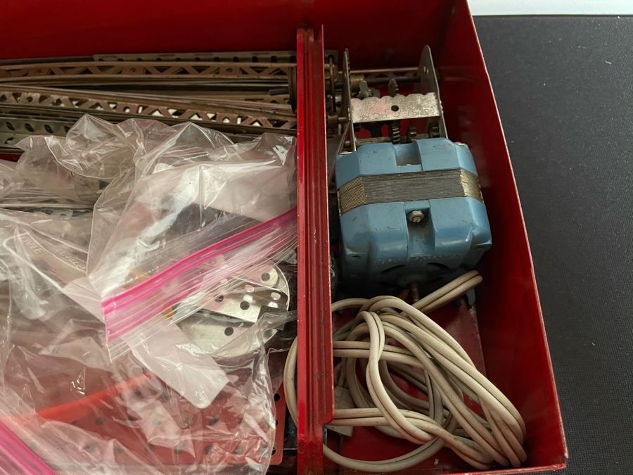 Vintage Gilbert Erector Set: The Electric Engine Set With Manuals [Photo 7]