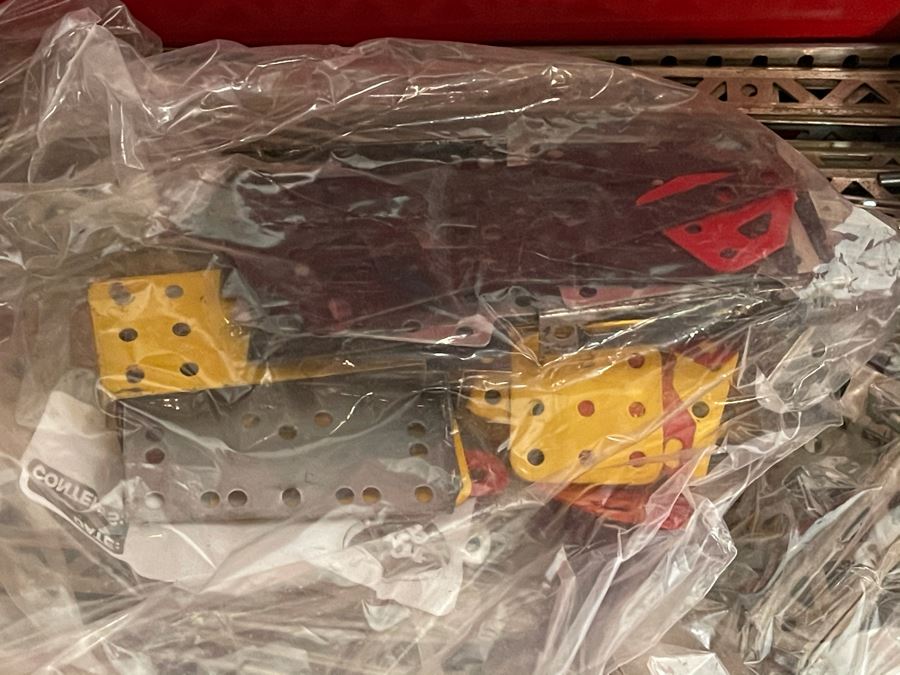 Vintage Gilbert Erector Set: The Electric Engine Set With Manuals [Photo 4]