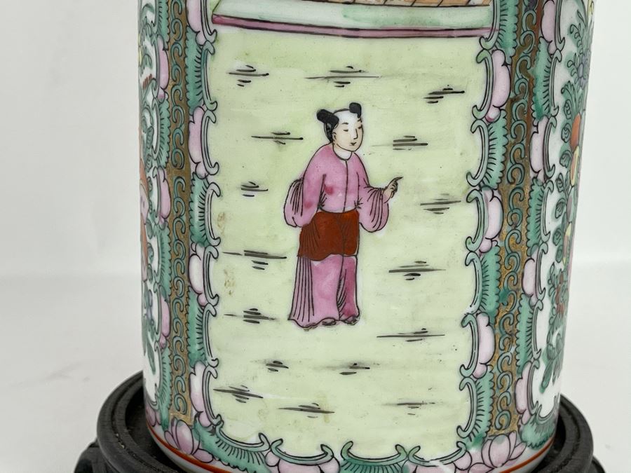 Vintage Chinese Famille Rose Porcelain Table Lamp With Silk Shade 26H [Photo 14]