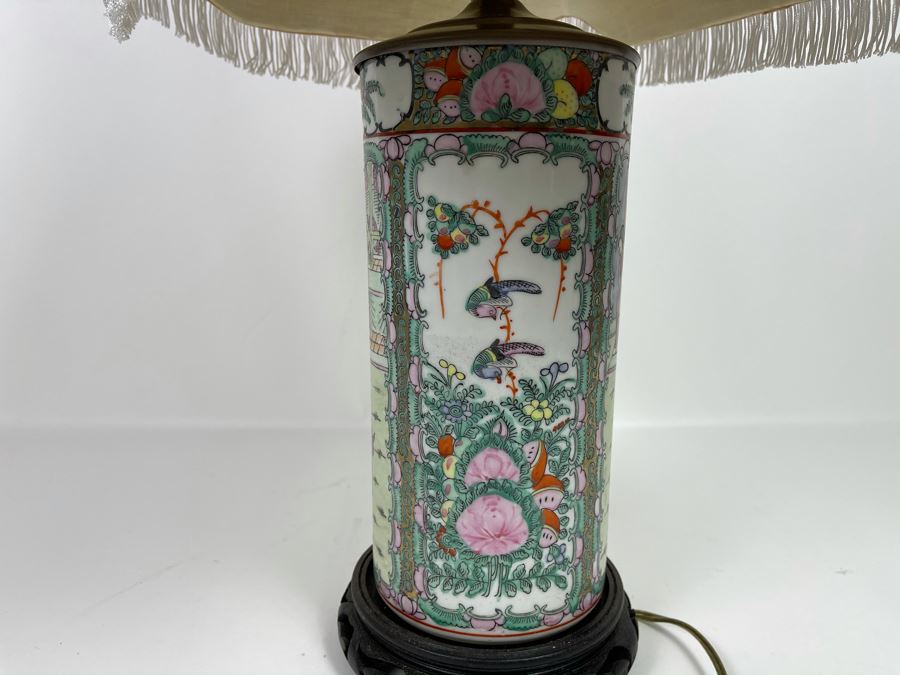 Vintage Chinese Famille Rose Porcelain Table Lamp With Silk Shade 26H [Photo 15]