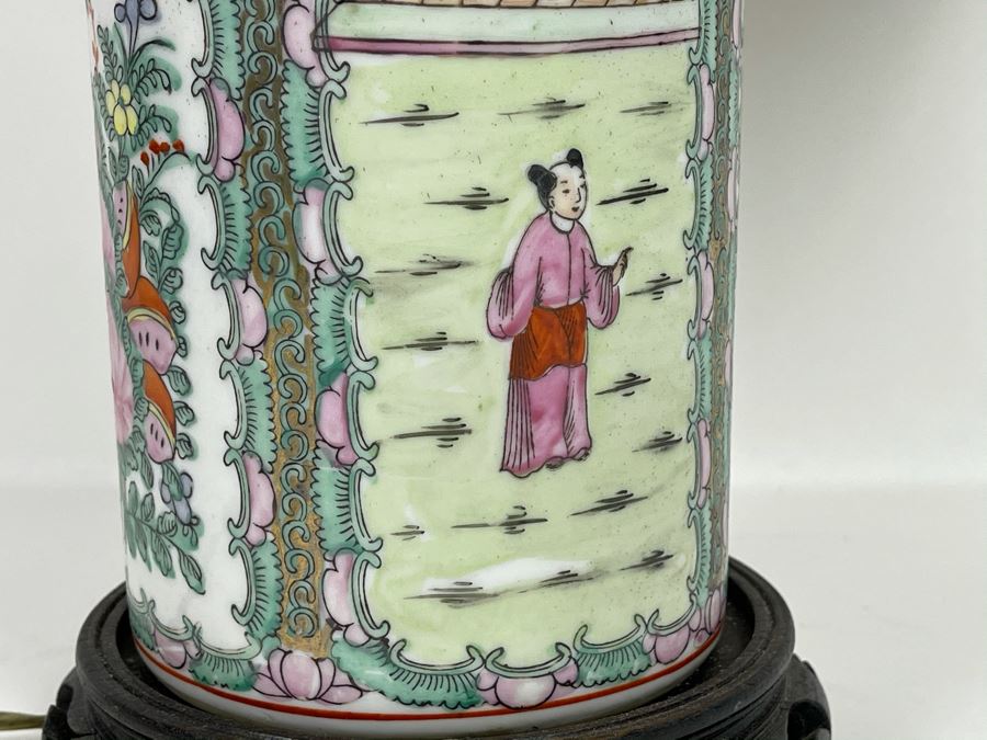 Vintage Chinese Famille Rose Porcelain Table Lamp With Silk Shade 26H [Photo 8]