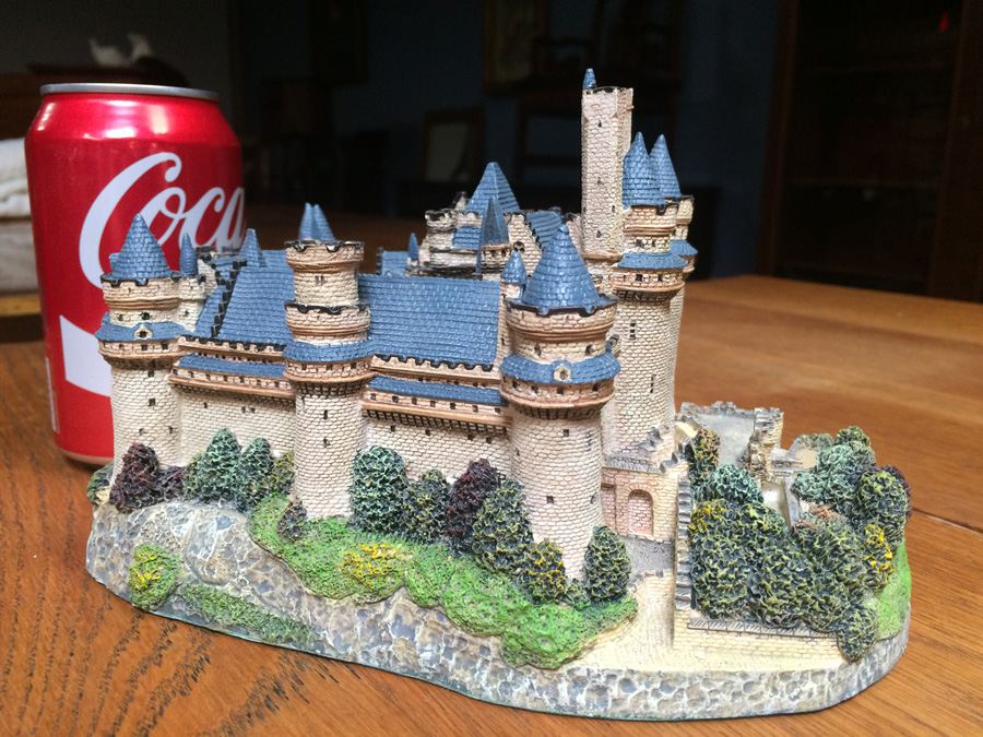 Pierrefonds Castle Valois, France Danbury Mint 1994 [Photo 1]