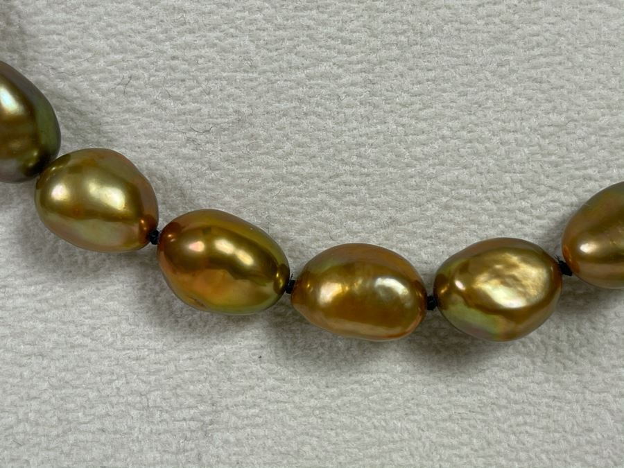 16' Pearl Necklace With Sterling Silver Clasp [Photo 6]