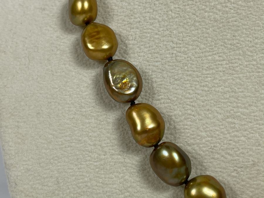 16' Pearl Necklace With Sterling Silver Clasp [Photo 5]