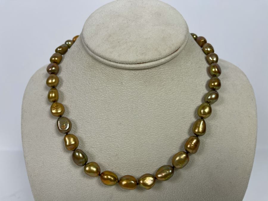 16' Pearl Necklace With Sterling Silver Clasp [Photo 2]