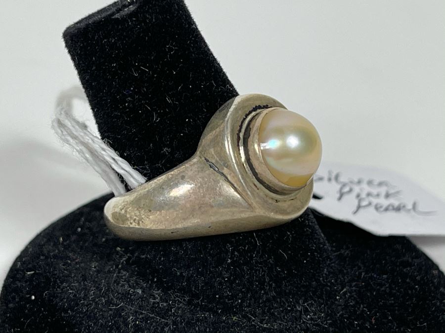 Sterling Silver Pink Pearl Ring Size 8 [Photo 3]