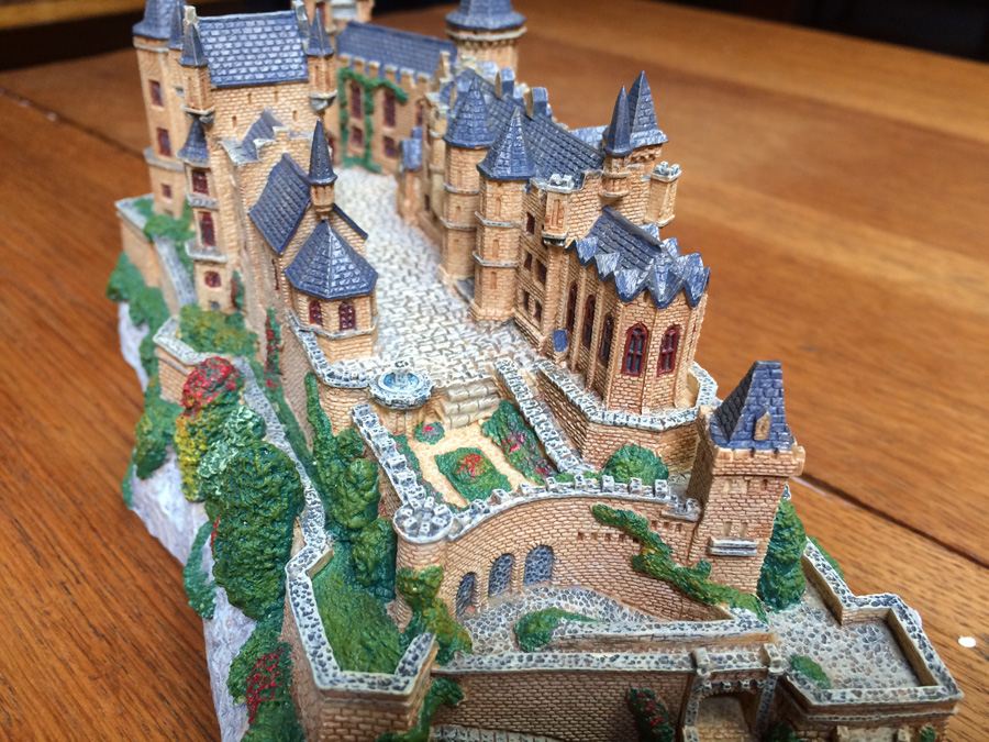 Hohenzollern Castle Baden-Wuttemberg, Germany Danbury Mint 1994 [Photo 4]