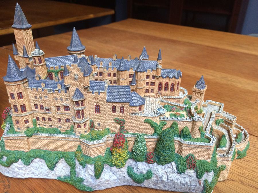 Hohenzollern Castle Baden-Wuttemberg, Germany Danbury Mint 1994 [Photo 2]