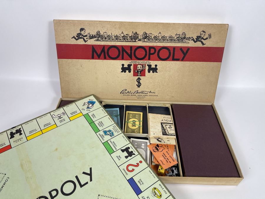 Vintage 1940s Parker Brothers Monopoly Game [Photo 2]
