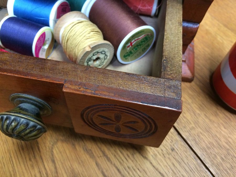 Vintage Clark's Mile End Spool Cabinet with Spools [Photo 10]