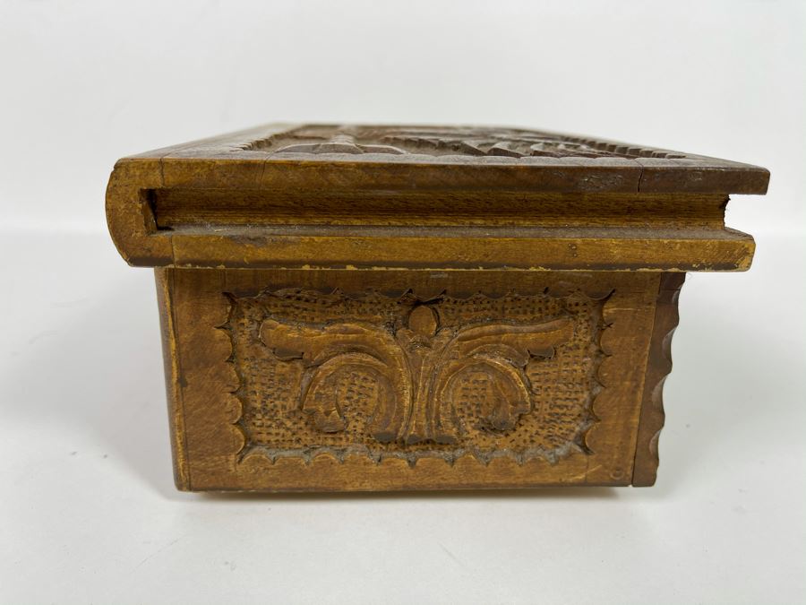 Vintage Relief Carved Wooden Box With Eagle On Lid 10W X 6.5D X 4.5H [Photo 8]