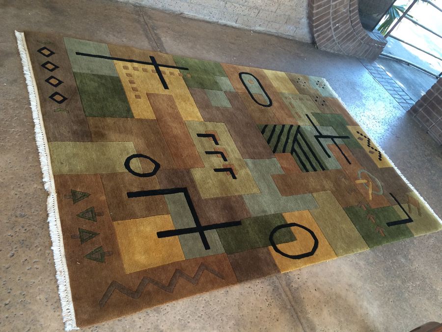 Contemporary Wool Area Rug - 6' x 9' [Photo 1]