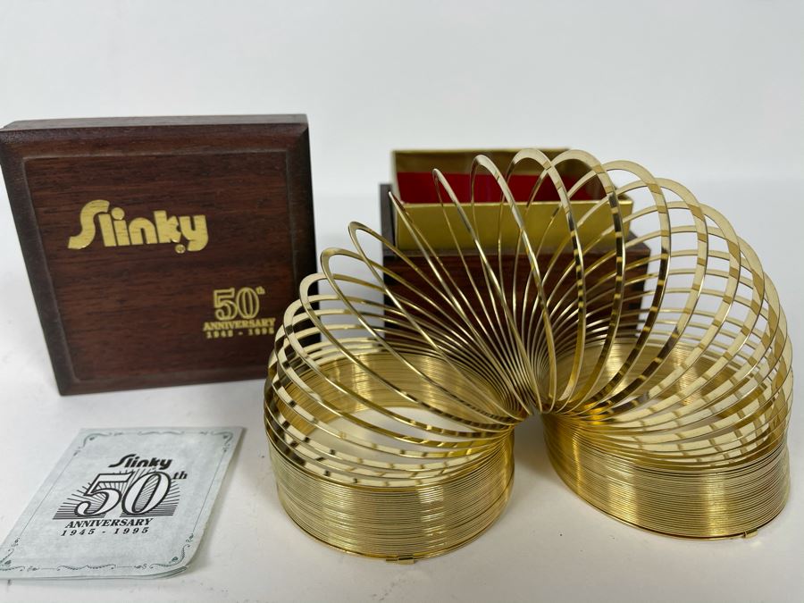 50th Anniversary Gold Slinky With Box [Photo 1]