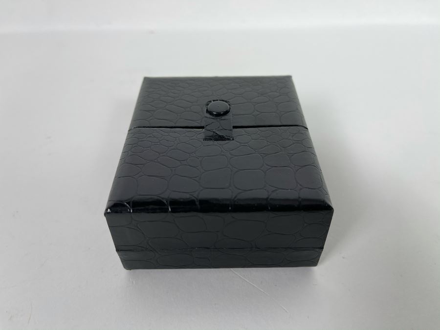 New Warner Bros Clock With Case 3.5 X 3 [Photo 4]