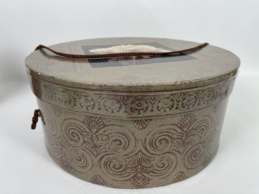 Collection Of Five New Hats In Various Colors [Photo 5]