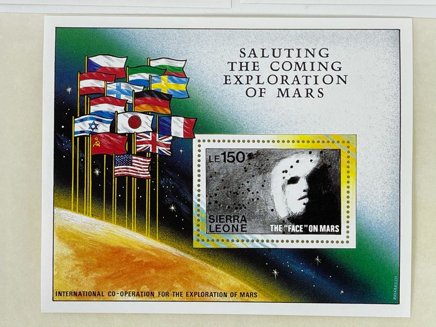 Mint Stamp Collection Saluting The Coming Exploration Of Mars From International Co-Operation For The Exploration Of Mars [Photo 2]