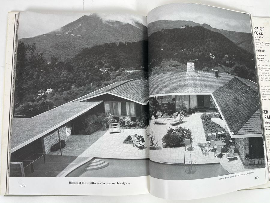 JUST ADDED - Signed First Edition Book 'Changing America' By Andreas Feininger [Photo 11]