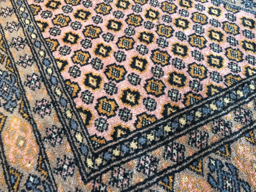 Handmade Wool Area Rug - 32' x 52' [Photo 5]