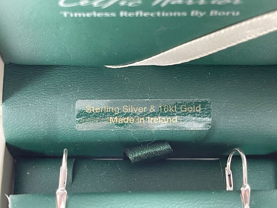 New Pair Of 18K Gold / Sterling Silver Irish Celtic Warrior Earrings Retails $169 [Photo 6]