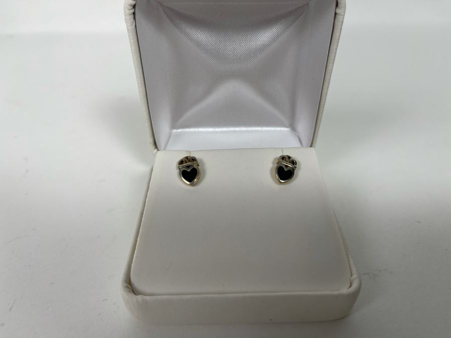 New Sterling Silver Irish Stud Earrings Retails $65 [Photo 5]