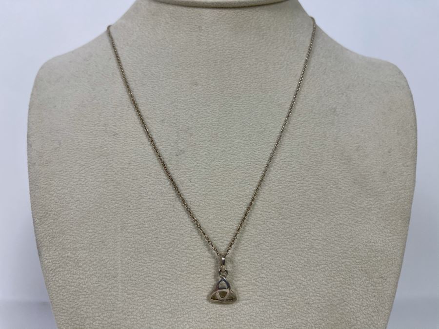 New Sterling Silver Irish Pendant With Italian Sterling Silver Chain Necklace Retails $65 [Photo 4]