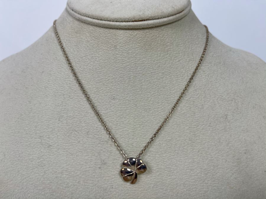 New Sterling Silver Irish Clover Pendant With Sterling Silver Chain Necklace Retails $65 [Photo 2]