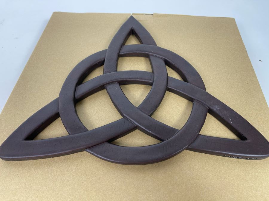 New Irish Trinity Knot Wall Decor 11 X 10 [Photo 3]