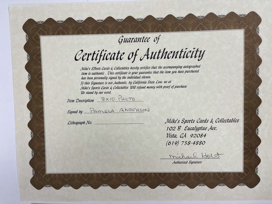 Hand Signed Early Pamela Anderson Nude Photograph Autographed With Certificate Of Authenticity 8 X 10 (Main Image Blurred - See Details) [Photo 3]
