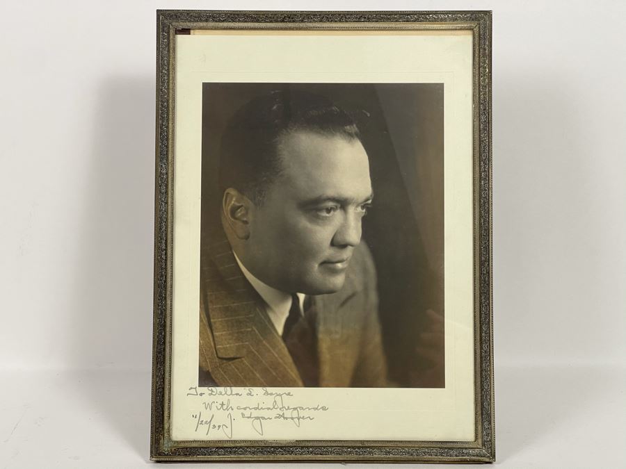 Vintage 1939 J. Edgar Hoover (Director Of The Federal Bureau Of Investigation (FBI) From 1924-1972) Hand Signed B&W Photograph Autographed And Personalized To Della Sayre Leckie In Vintage Frame [Photo 3]