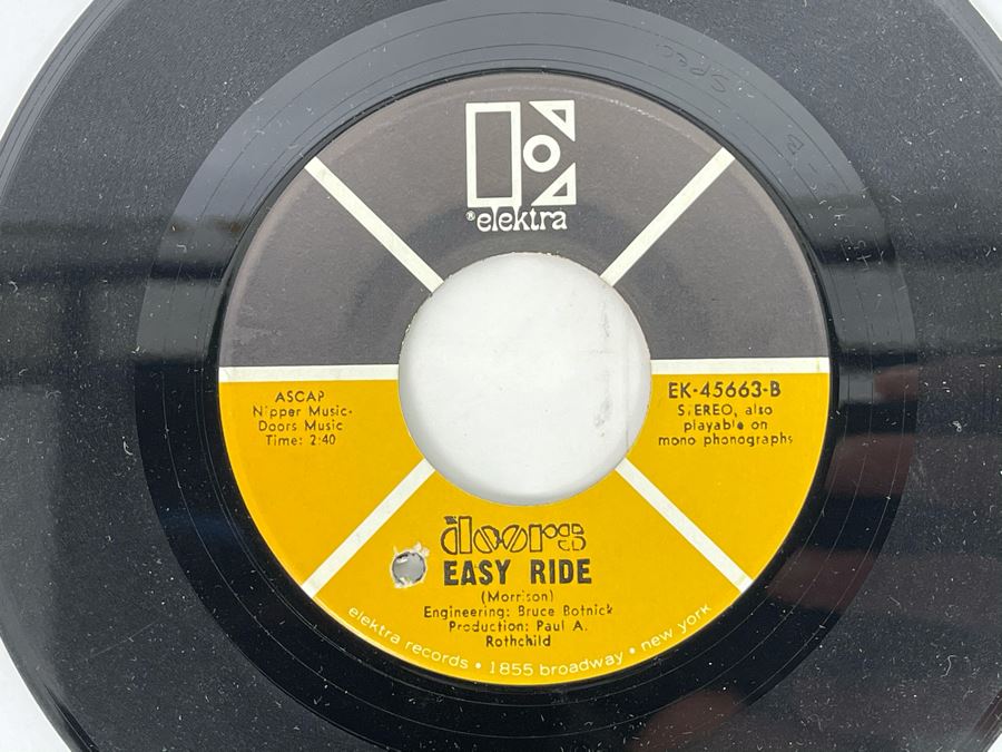 Six Vintage 'The Doors' 45RPM Records [Photo 2]