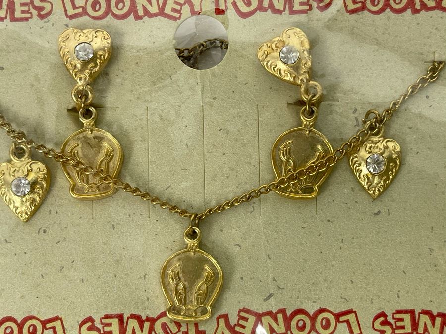 Vintage New Old Stock Looney Tunes Tweety Bird Necklace And Matching Earrings [Photo 3]