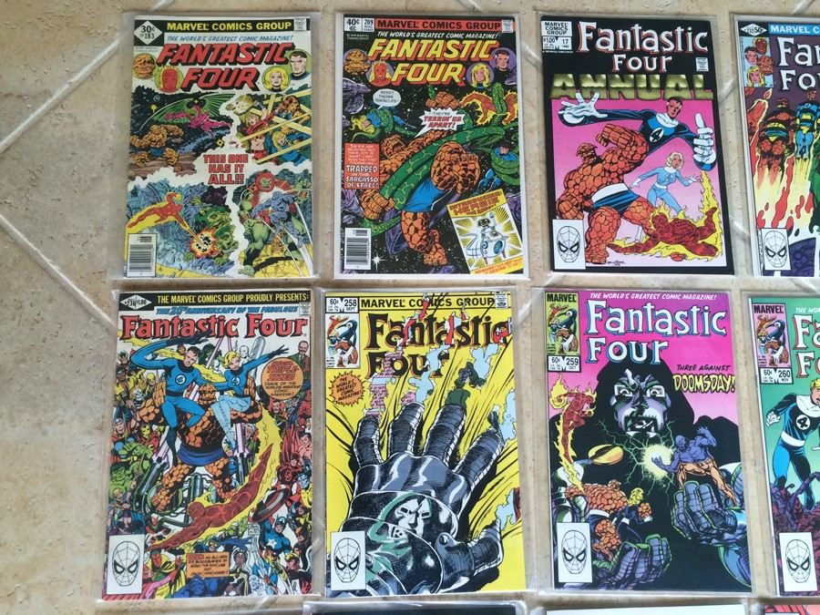 Fantastic Four Comic Books [Photo 2]