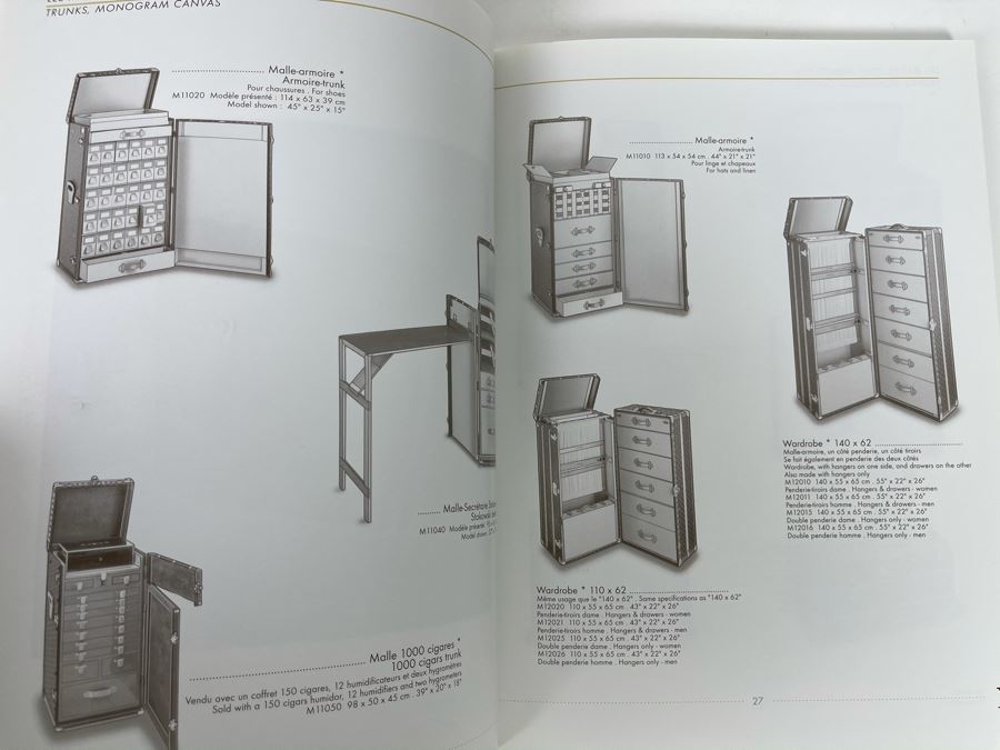 Louis Vuitton Store Catalog [Photo 3]