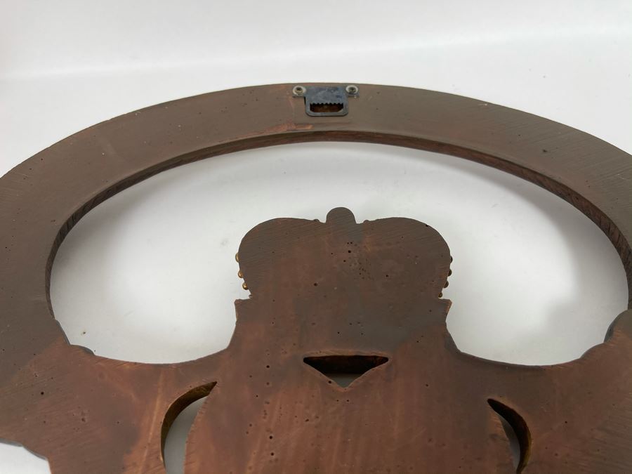 New Irish The Claddagh Wall Decor With Box [Photo 7]