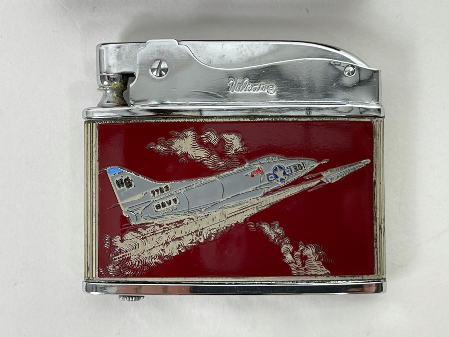 Attack Squadron 93 Fighter Pilot Vulcan Lighter With Box [Photo 2]
