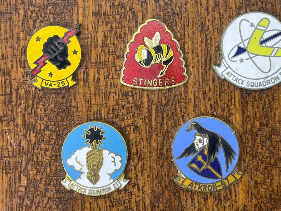 Commader Light Attack Wing Pacific Fleet Plaque Presented To RADM. William H. Harris With 22 Navy Fighter Pilot Squadron Pins 11 X 15 [Photo 10]