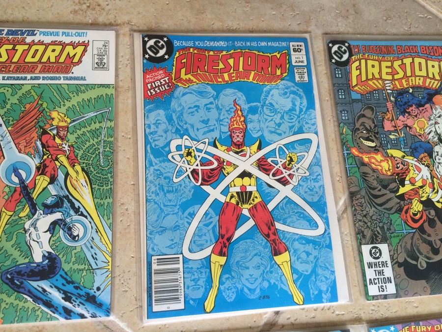 The Fury of Firestorm The Nuclear Man Comic Books [Photo 3]