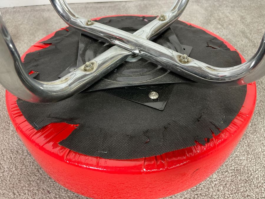 Set Of Three Modern Chrome Coca-Cola Swivel Barstools 29'H [Photo 9]