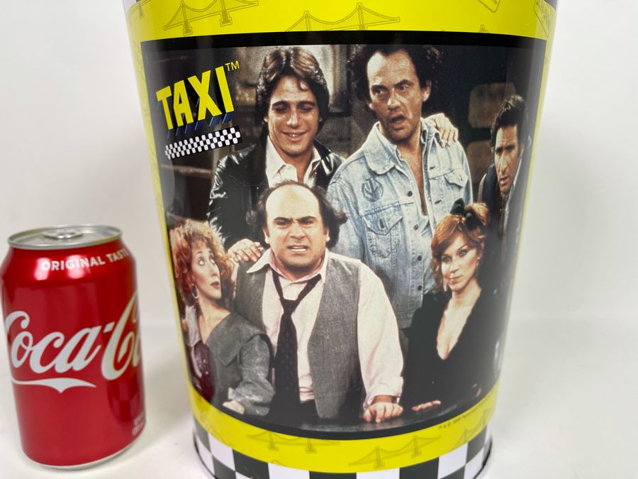 Vintage TV Series TAXI Metal Wastebasket 9W X 10H [Photo 3]