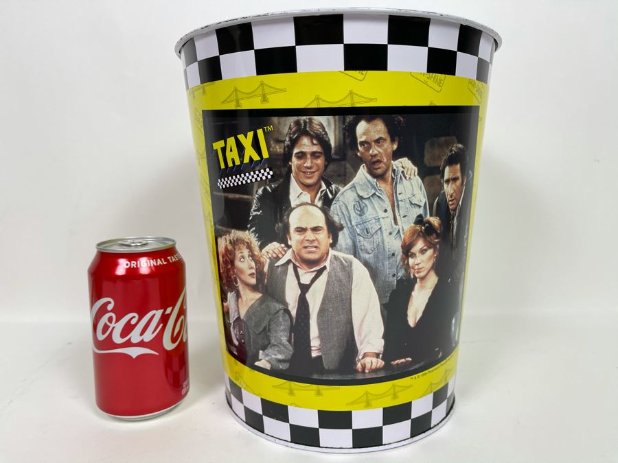Vintage TV Series TAXI Metal Wastebasket 9W X 10H [Photo 1]
