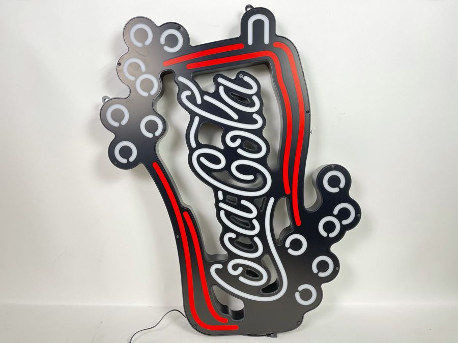 Modern Coca-Cola Animated Bubbles LED Lighted Advertising Coke Sign With Hanging Hardware [Photo 4]
