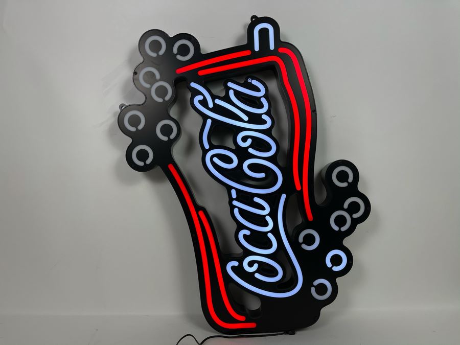 Modern Coca-Cola Animated Bubbles LED Lighted Advertising Coke Sign With Hanging Hardware [Photo 5]