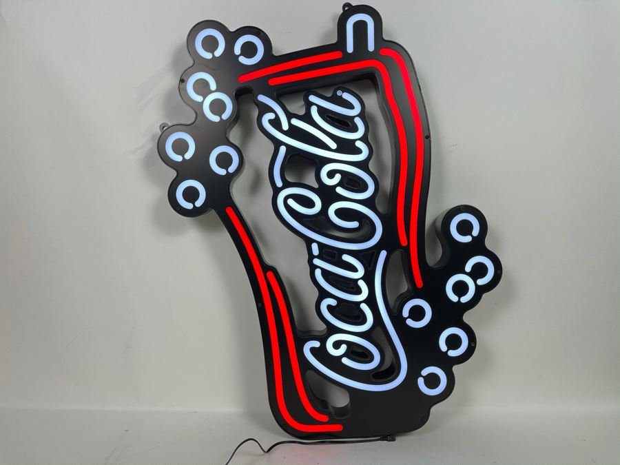 Modern Coca-Cola Animated Bubbles LED Lighted Advertising Coke Sign With Hanging Hardware [Photo 1]