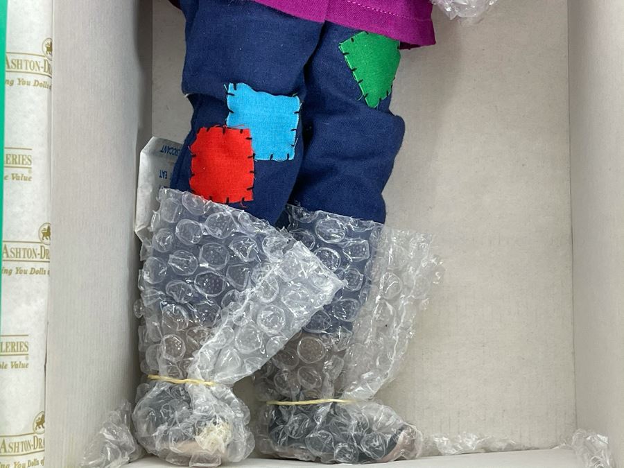 New The Ashton-Drake Galleries Collectible Doll 'The Scarecrow' From The Wizard Of Oz Collection By Mary Tretter With Certificate Of Authenticity 16'L [Photo 6]